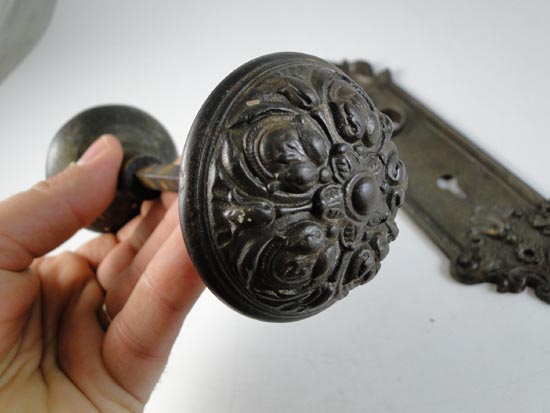 Antique Cast Iron Flower Embossed Victorian Door Knob Plate Push 