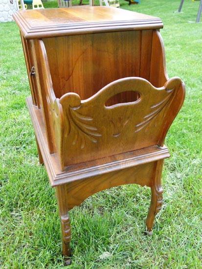 Vintage Wood Cigar Tobacco Humidor Table Magazine Rack Schusters 